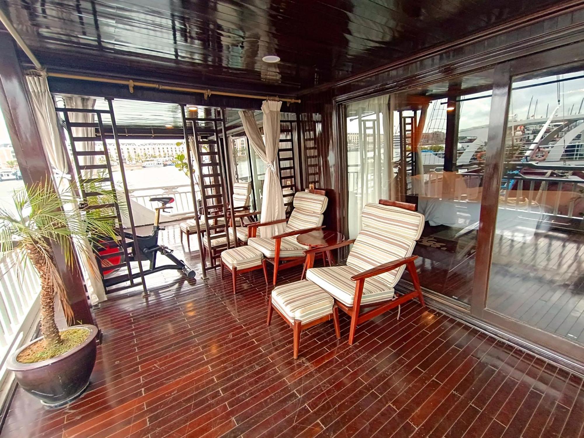 Hera Grand Luxury Cruise Hạ Long Extérieur photo